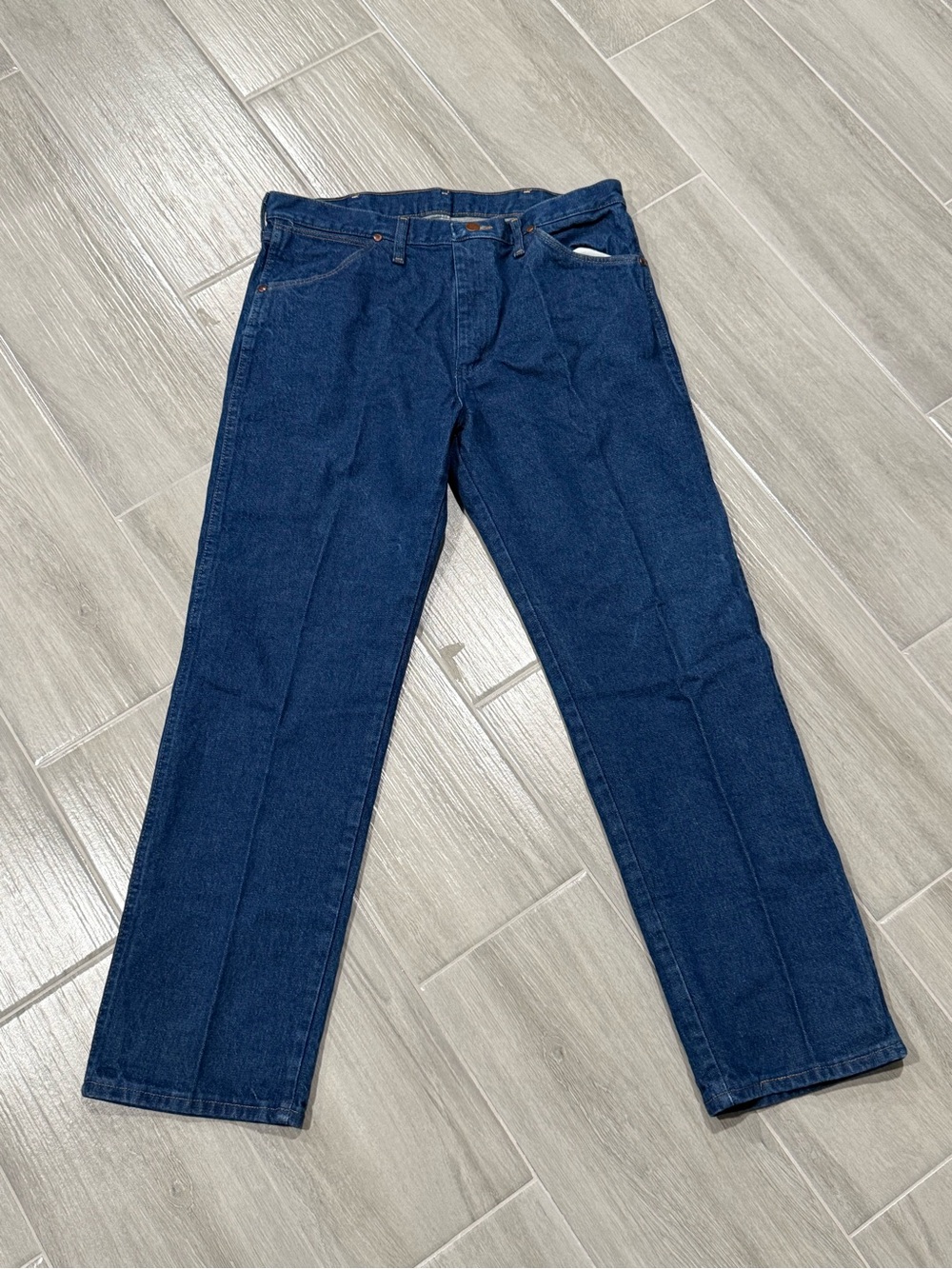 Men's Dark Blue Straight-Leg Wrangler Jeans - 34W/30L